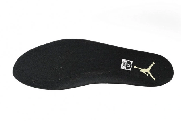 One Kick Craft FB9927-200 Jordan Medium 4 Olive Air 0713